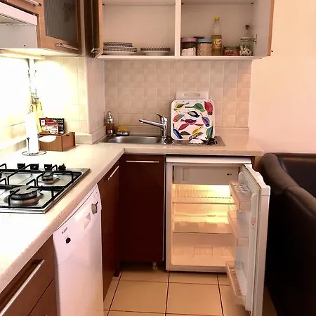 Ξενοδοχείο με διαμερίσματα Taksim House 4*