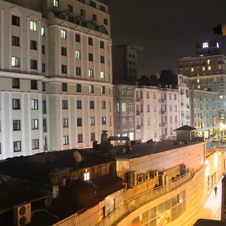 Aparthotel Taksim House 4*